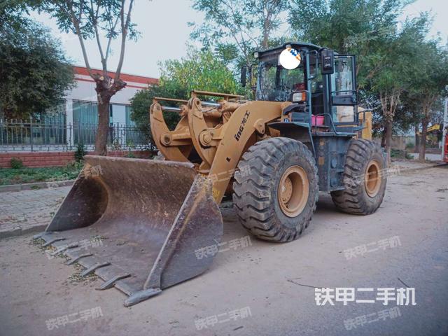 龙工LG850N装载机
