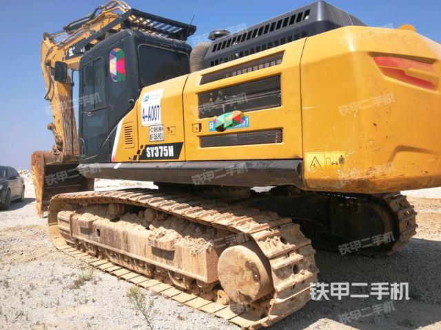 三一重工SY375H挖掘机