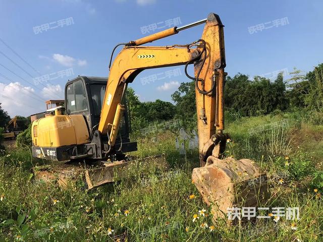 柳工CLG906D挖掘机