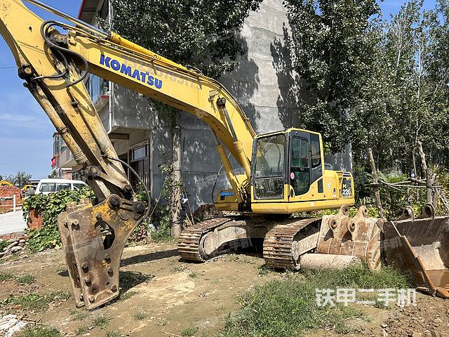 小松PC200LC-8挖掘机
