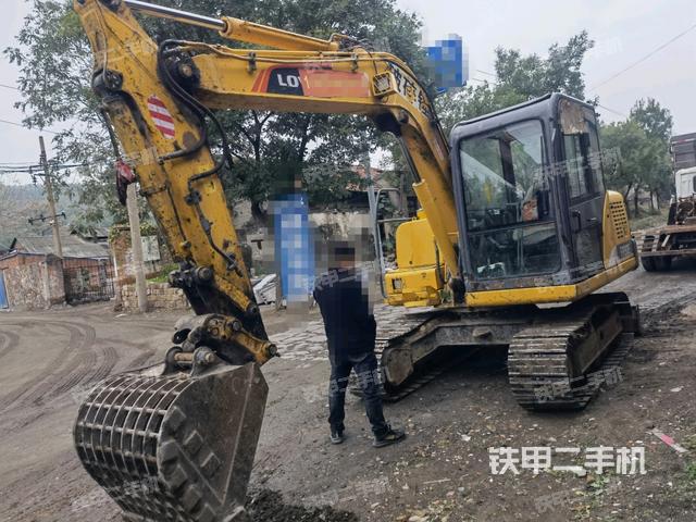 雷沃重工FR80E挖掘机
