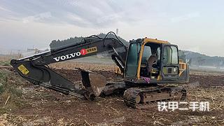 四川-绵阳市二手沃尔沃EC140BLC挖掘机实拍照片