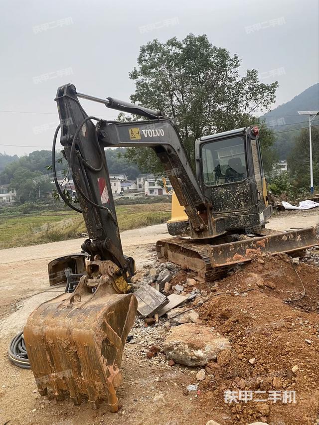 沃尔沃EC55D挖掘机