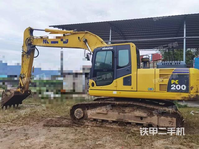 小松PC200-8M0挖掘机