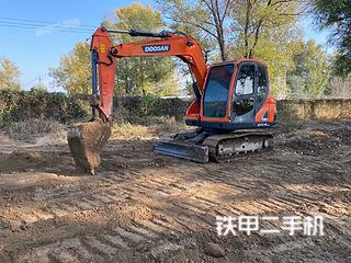 北京斗山DX75挖掘机实拍图片