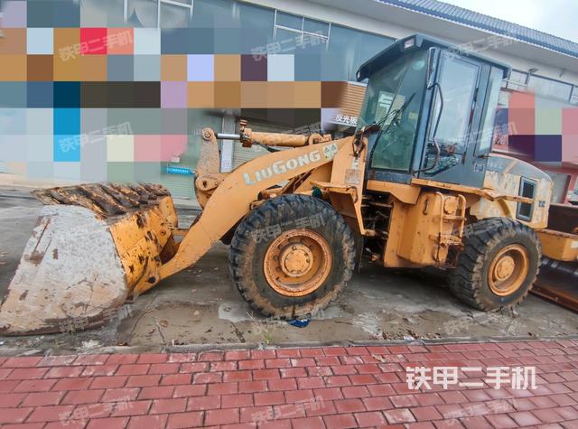 柳工CLG835装载机