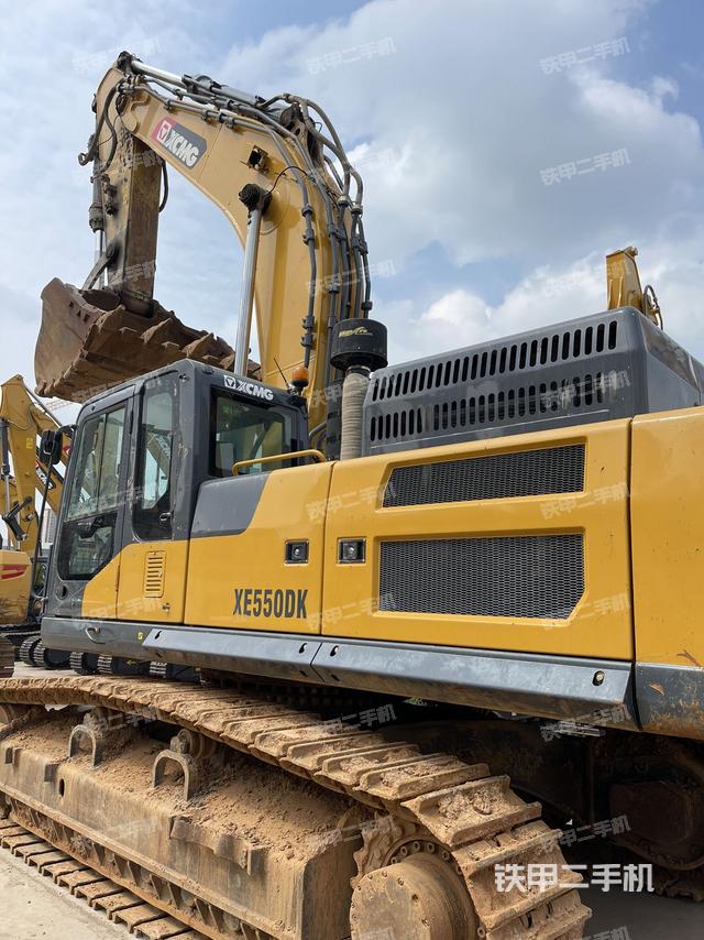徐工XE550DK MAX挖掘机