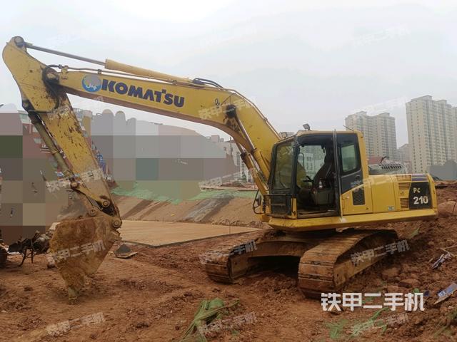 小松PC210-8M0挖掘机
