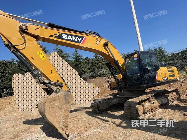 三一重工SY245H挖掘机
