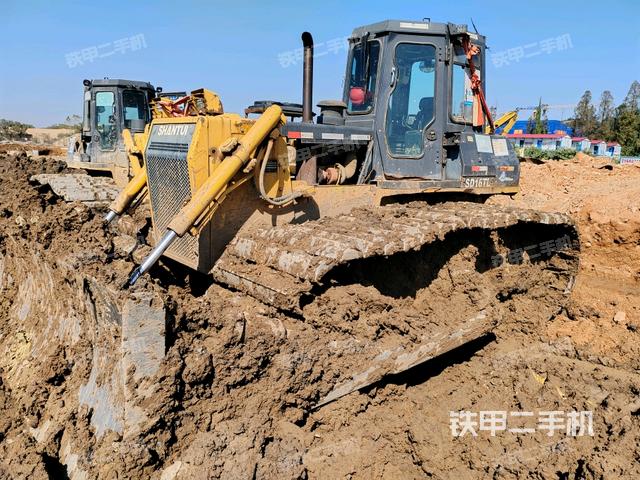 山推SD16TL机械超湿地型推土机
