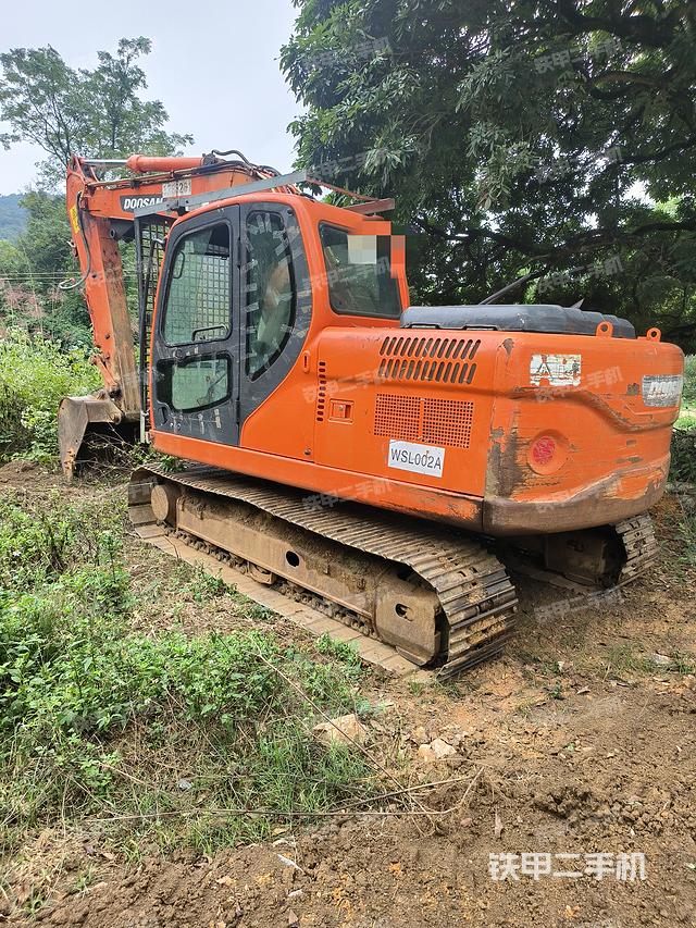 斗山DX150LC挖掘机