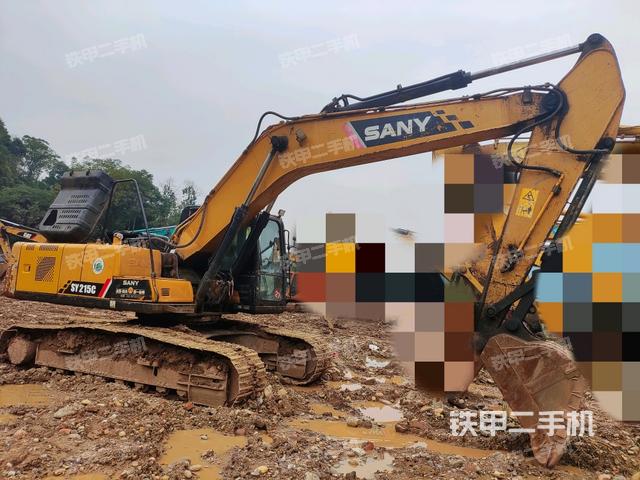 三一重工SY215C挖掘机