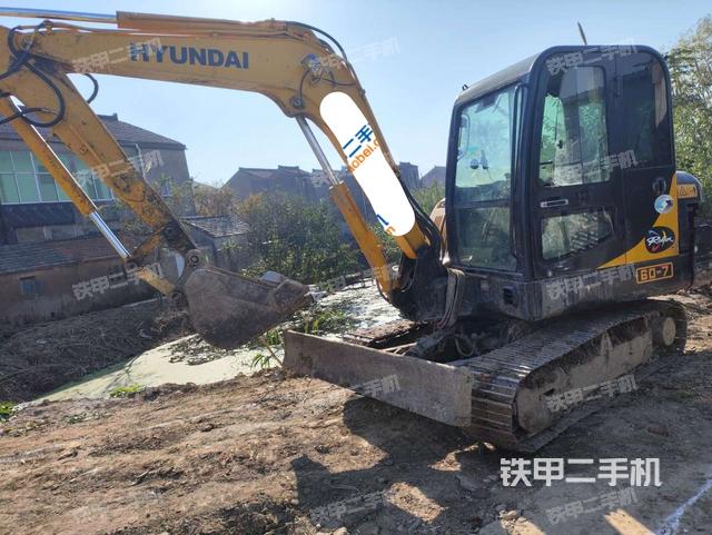 现代R55-7挖掘机