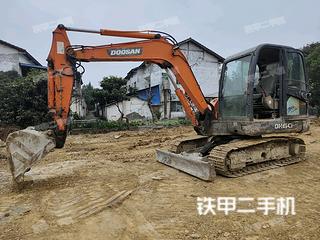 绵阳斗山DH60-7挖掘机实拍图片