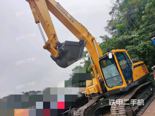 山东临工E6210F挖掘机