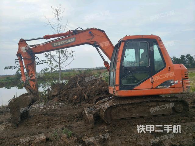 斗山DH80GOLD挖掘机