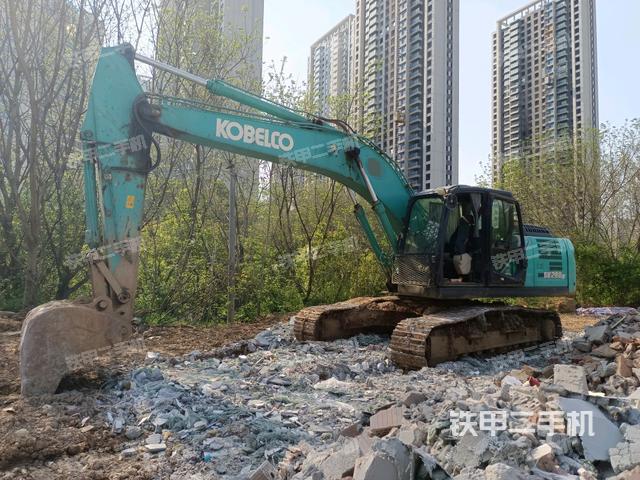 神钢SK210LC-10挖掘机