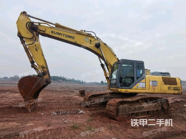 住友SH350HD-5挖掘机