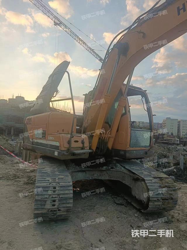 现代R150LC-9挖掘机