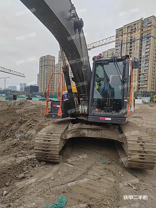 浙江-杭州市二手沃尔沃EC210ES挖掘机实拍照片