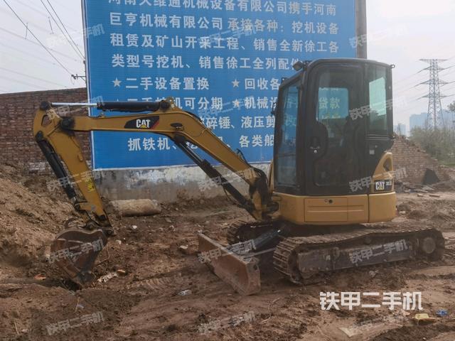 卡特彼勒CAT®303.5E CR 小型液压挖掘机