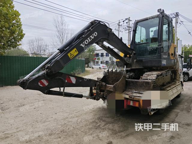 沃尔沃EC55DAG挖掘机