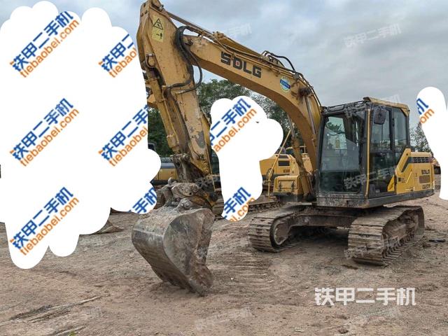 山东临工E6135F挖掘机