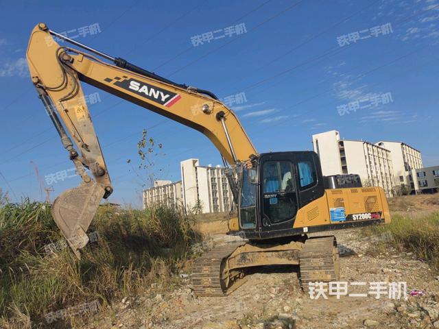 三一重工SY200C挖掘机