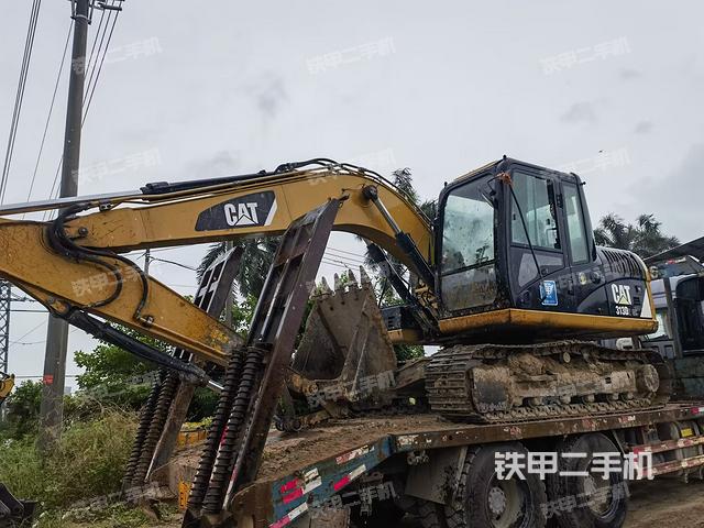卡特彼勒CAT®313D2 GC 小型液压挖掘机
