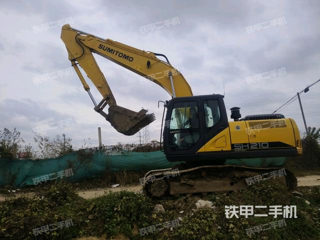 住友SH210-6挖掘机