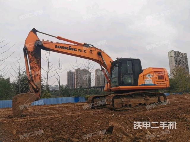 龙工LG6225F挖掘机