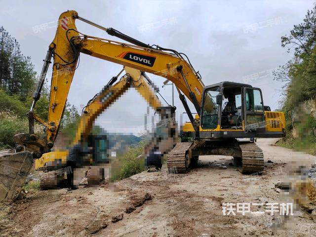 雷沃重工FR200E挖掘机