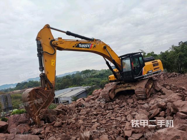 三一重工SY365H挖掘机