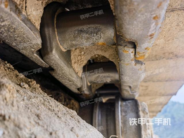 右托鏈輪+鏈筋(行走機構) 右托鏈輪+鏈筋(行走機構)