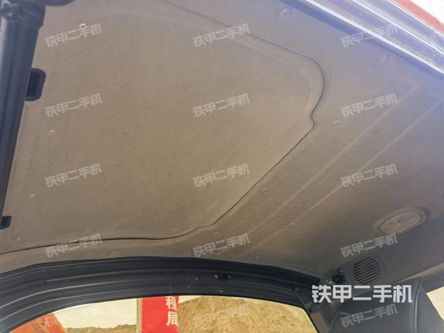 頂棚整體(駕駛室部分) 頂棚整體(駕駛室部分)