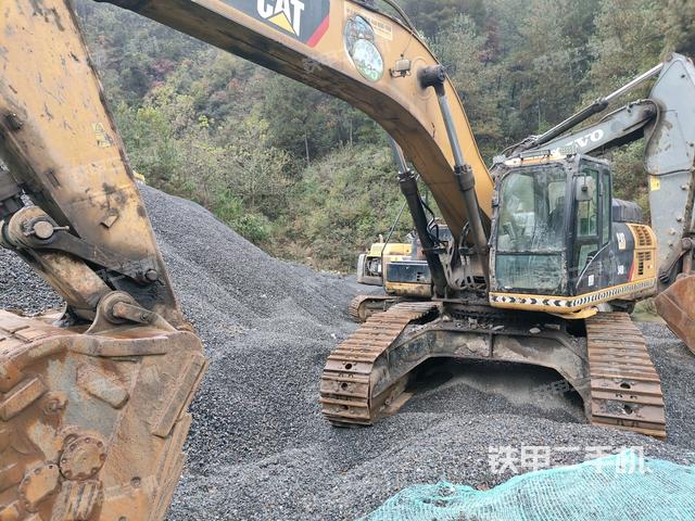 卡特彼勒340D2L挖掘机