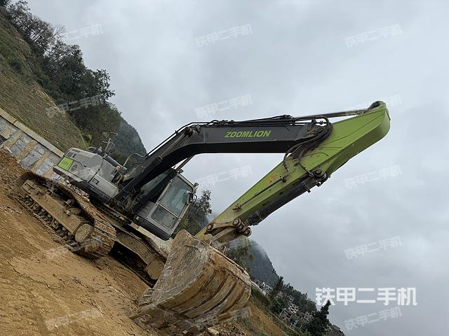 中联重科ZE245E-10挖掘机