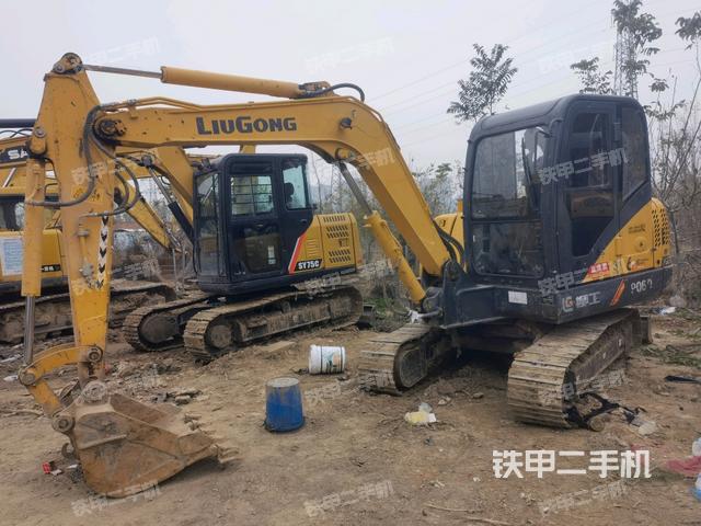 柳工CLG906D挖掘机