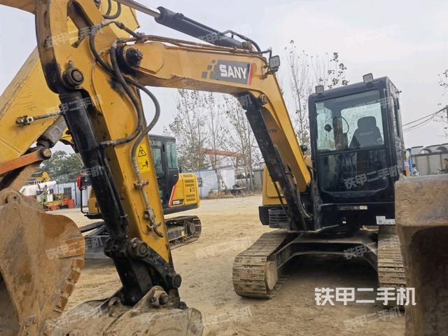 三一重工SY60C挖掘机