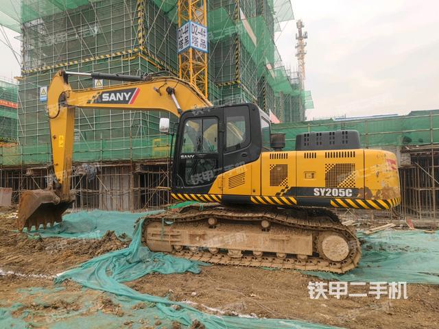 三一重工SY205C挖掘机