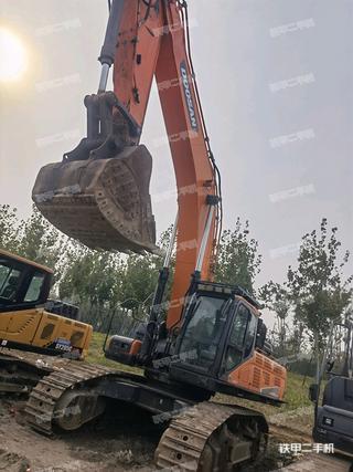 郑州斗山DX500LC-9C挖掘机实拍图片