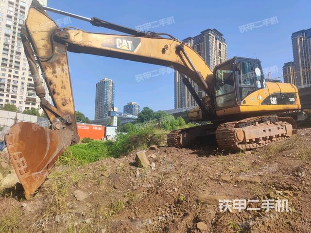 卡特彼勒325D挖掘机