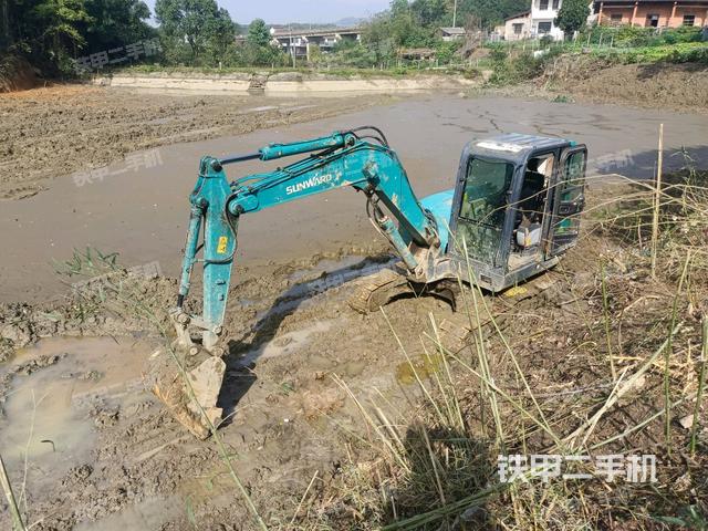 山河智能SWE70E挖掘机