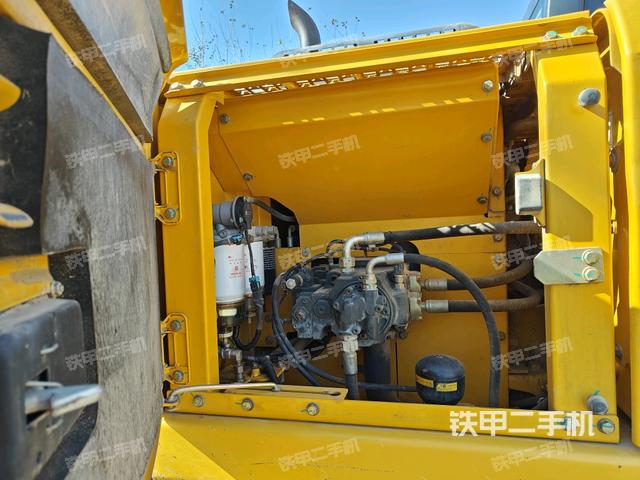 液压泵室（大件舱室）