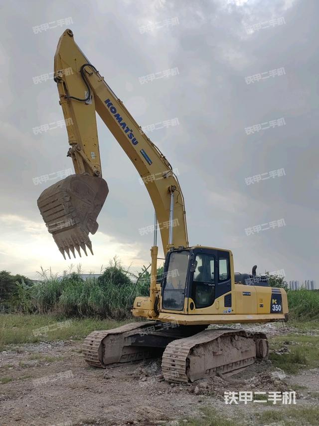 小松PC350-8挖掘机