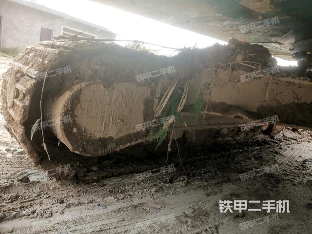 右侧行走马达盖板(行走机构) 右侧行走马达盖板(行走机构)