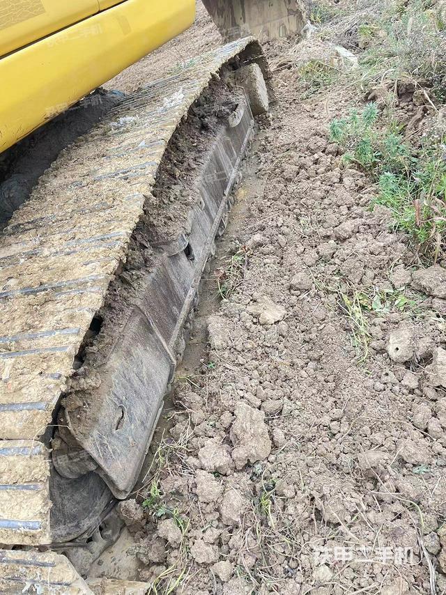 单侧履带整体（整机外观）