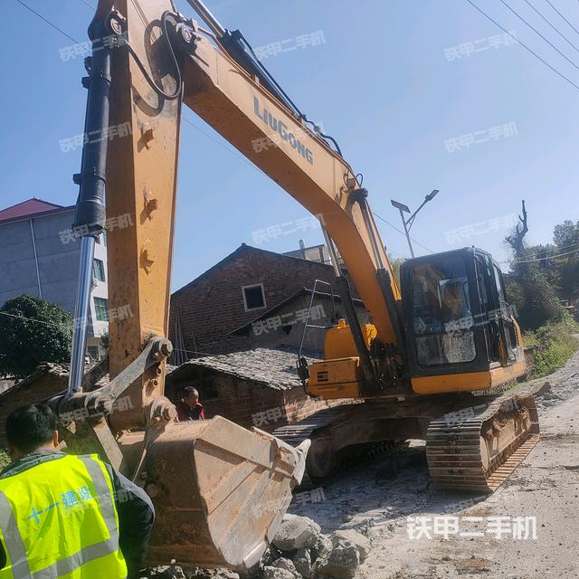 柳工CLG920E挖掘机
