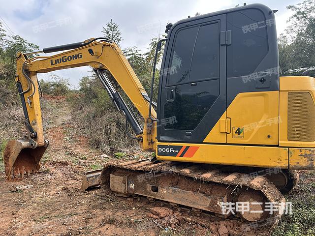 柳工CLG906F挖掘机