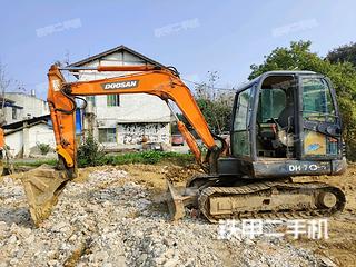四川-绵阳市二手斗山DH60-7挖掘机实拍照片